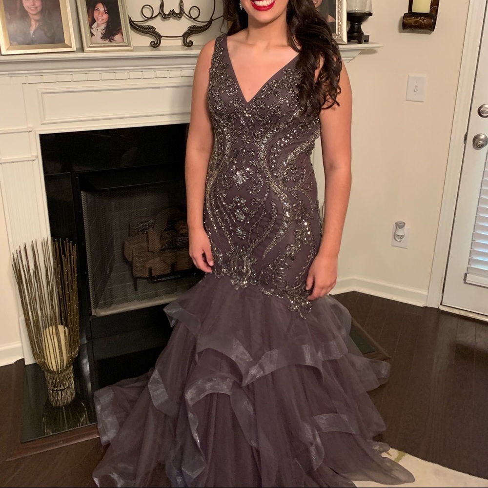 Prom / Pageant Dress - Picture 4 of 4